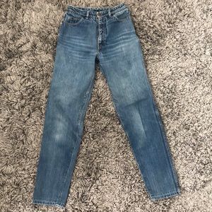 Calvin Klein “mom” jeans